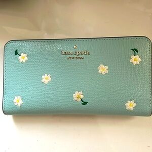Kate Spade daisy embroidered wallet